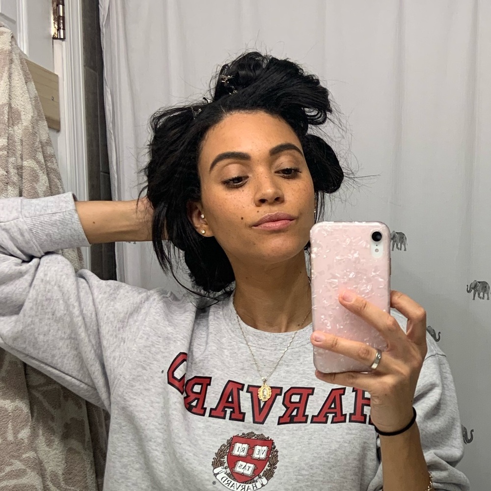 Meet your Posher, Edana